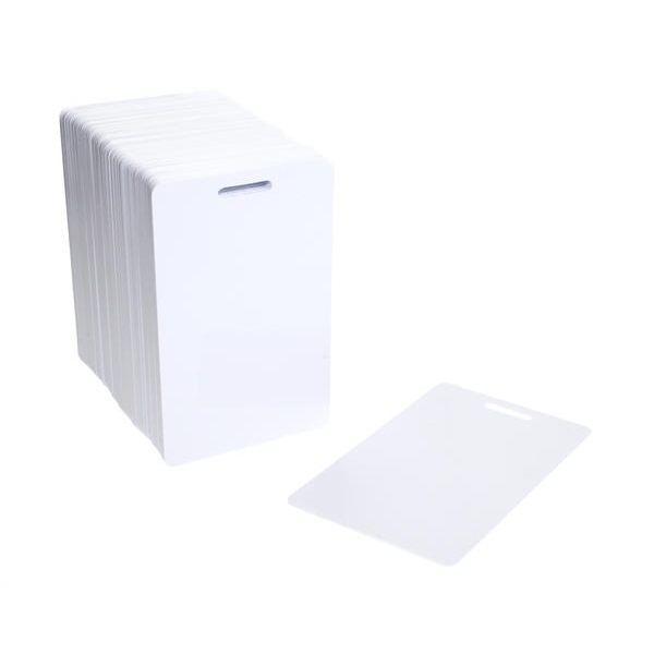Obrazek Blank white cards with slot punched portrait. 70102025 (DE,SE,NO,FI,RO,PL)