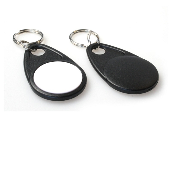 Obrazek Black and white Key fob 13.56 MHZ 1KB. Keyfob. 70102620 (DE,SE,NO,FI,RO,PL)