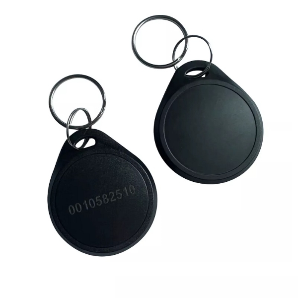 Obrazek Key fob black dual chip 13.56 MHz 1K and 125 KHZ. Keyfob. 70102925 (DE,SE,NO,FI,RO,PL)