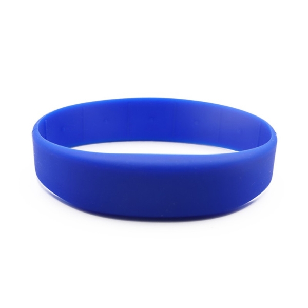 Obrazek Blue wristband 13.56 MHZ for children. 70105118 (DE,SE,NO,FI,RO,PL)