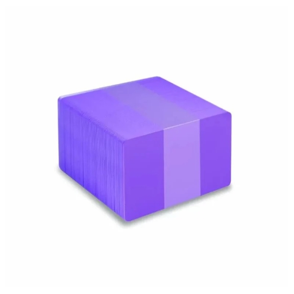 Obrazek Blank purple cards - CR80 (PURPLE CORE). 70102224 (DE,SE,NO,FI,RO,PL)